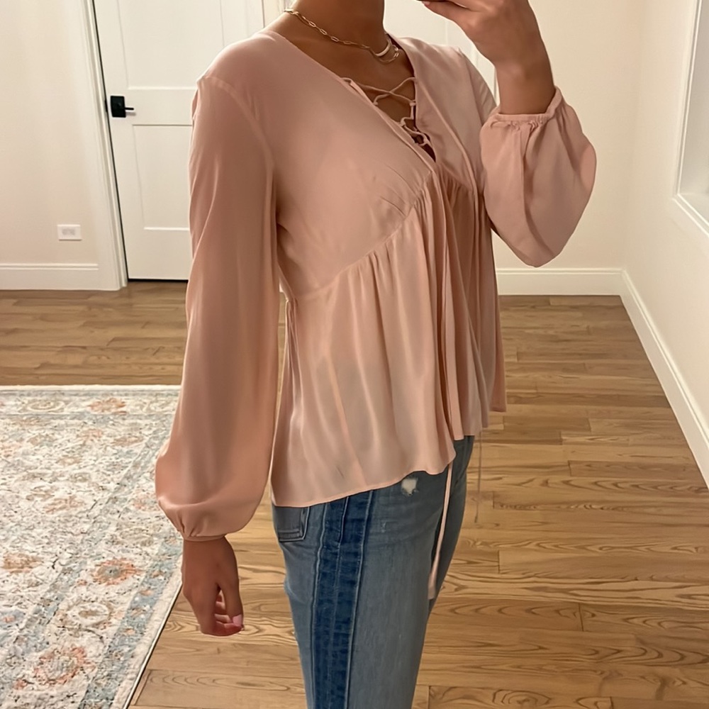 Bcbgeneration Blouse Size Small - image 3